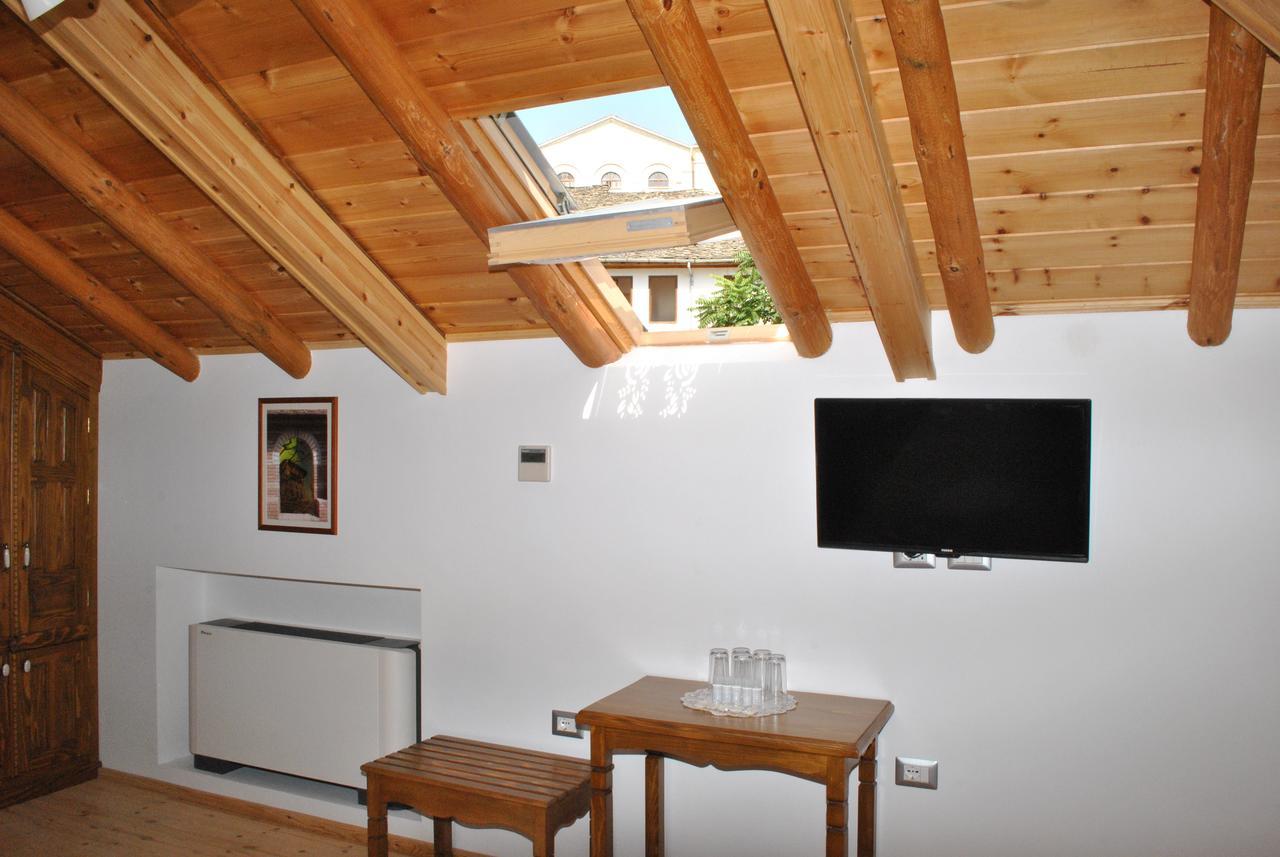 Hotel Kastro Gjirokastra Zewnętrze zdjęcie